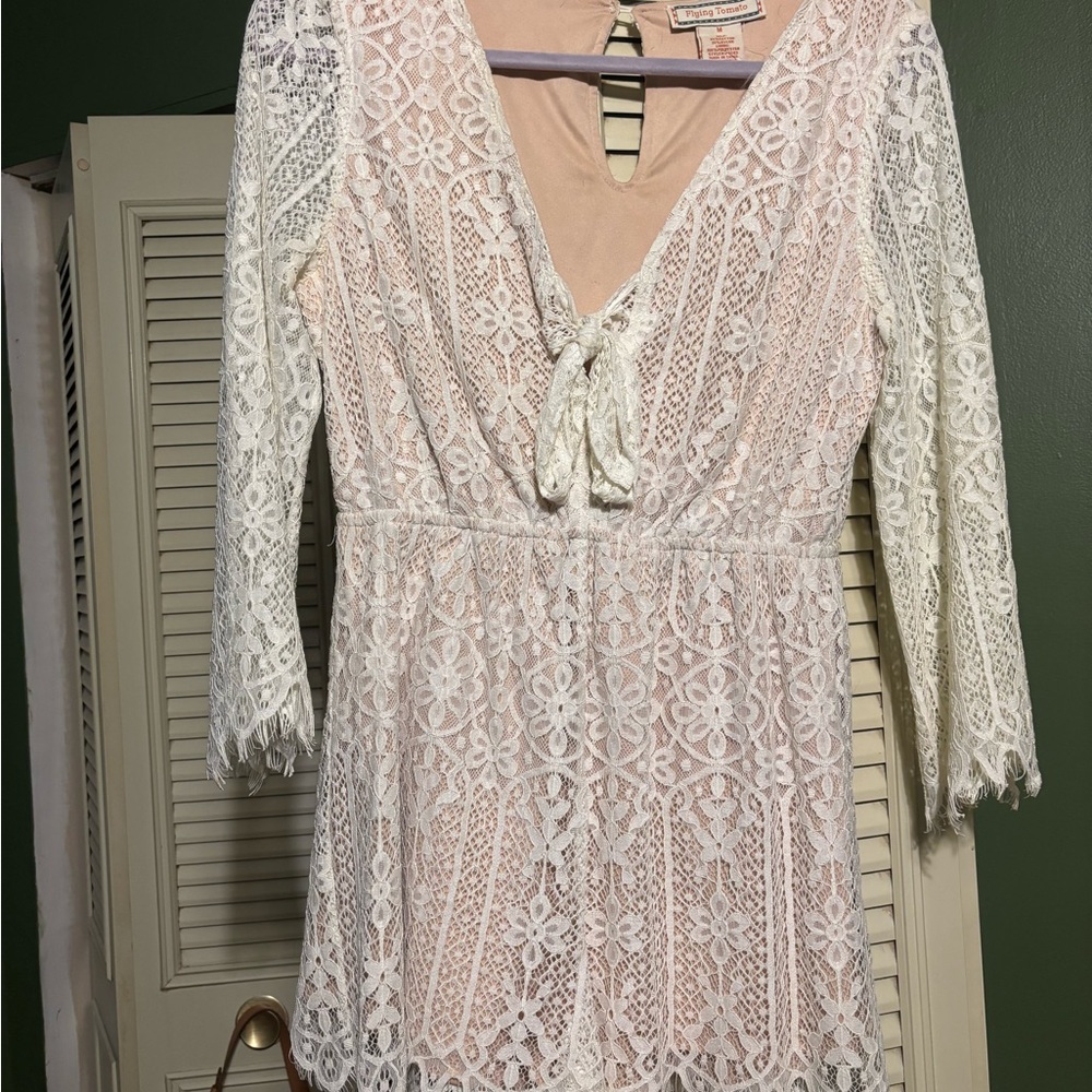 White Lace Long Sleeve Dress